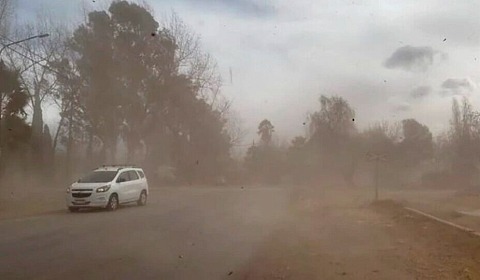 Alerta por viento zonda y viento fuerte en Salta