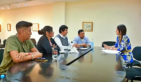 La ministra Arancibia se reúne con representantes de la Cámara de Turismo de Iruya Imagen de la reunión