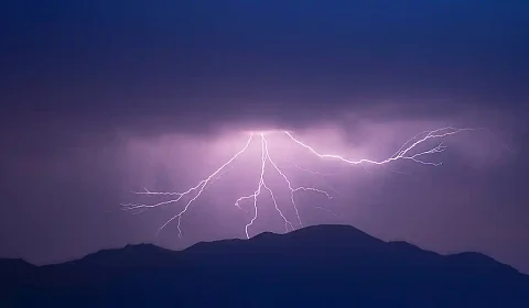 Alerta naranja en Salta por tormentas eléctricas severas, granizo y viento Imagen ilustrativa