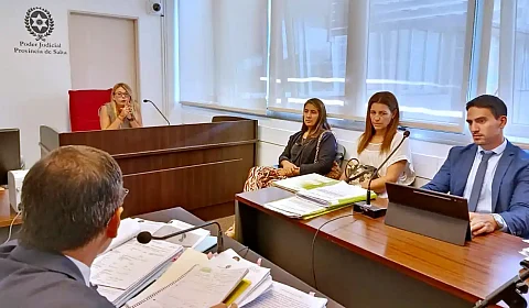 Nueve años de prisión para un hombre que apuñaló mortalmente a su amigo en el barrio Norte Grande Juicio presidido por la jueza Claudia Puertas