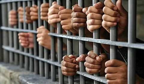 Cuatro varones y una mujer detenidos en Cafayate por una ola de robos Imagen ilustrativa