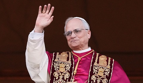 Los cardenales eligen nuevo Papa al estadounidense Robert Francis Prevost: Se llamará León XIV León XIV
