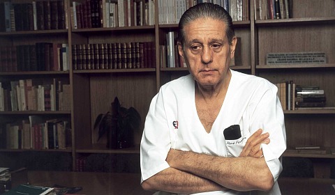 La Argentina recuerda hoy a René Favaloro en el Día Nacional de la Medicina Social