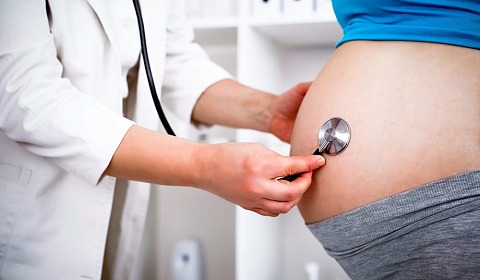 Se celebra hoy el Día de la Obstetricia y la Embarazada
